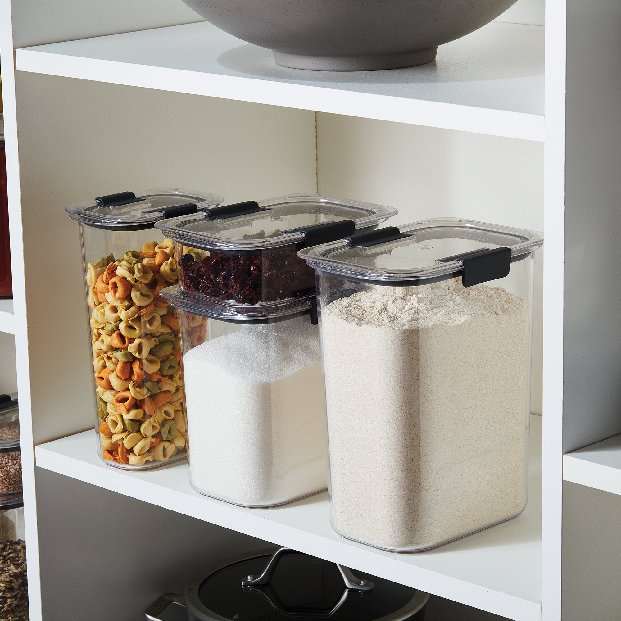 Rubbermaid Brilliance Pantry Plastic Food Storage Containers